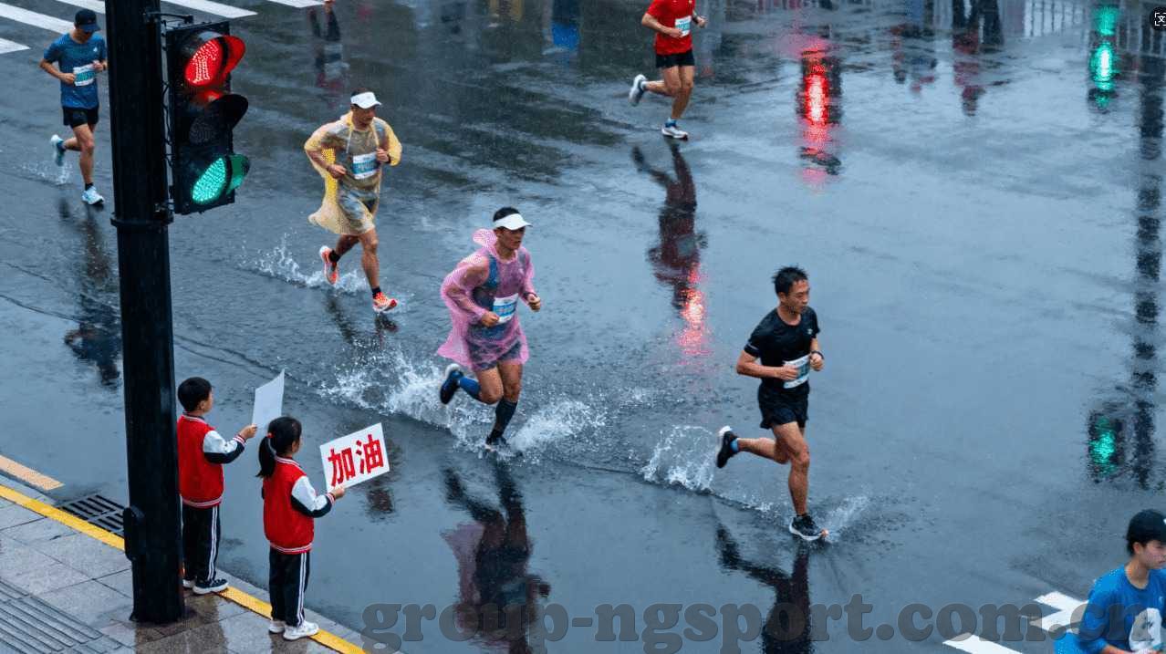 暮色森林模组下载九游-在九游平台体验暮色森林，冒险者的探索之旅